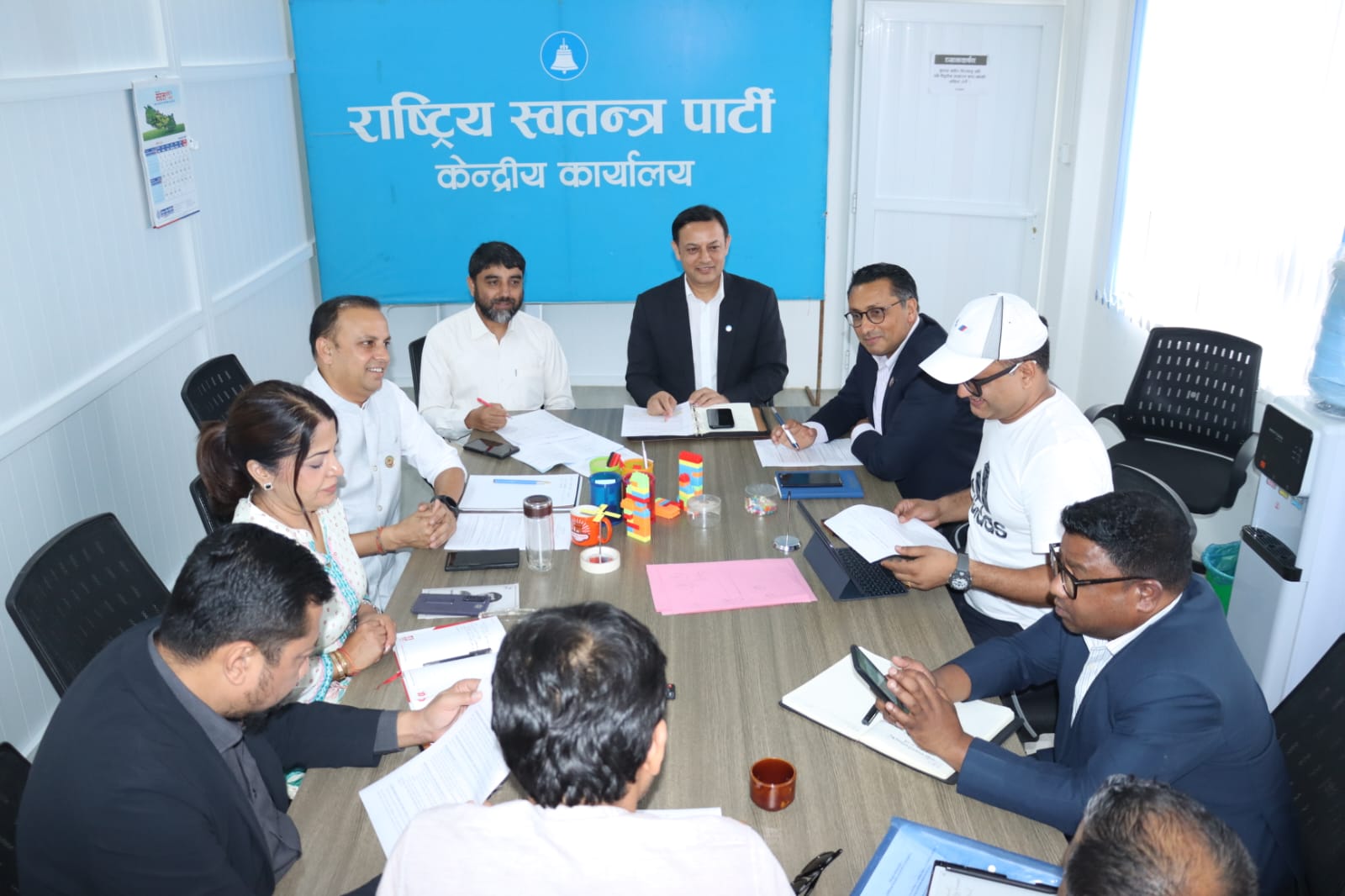 रास्वपाको पार्टीको सचिवालय बैठक जारी