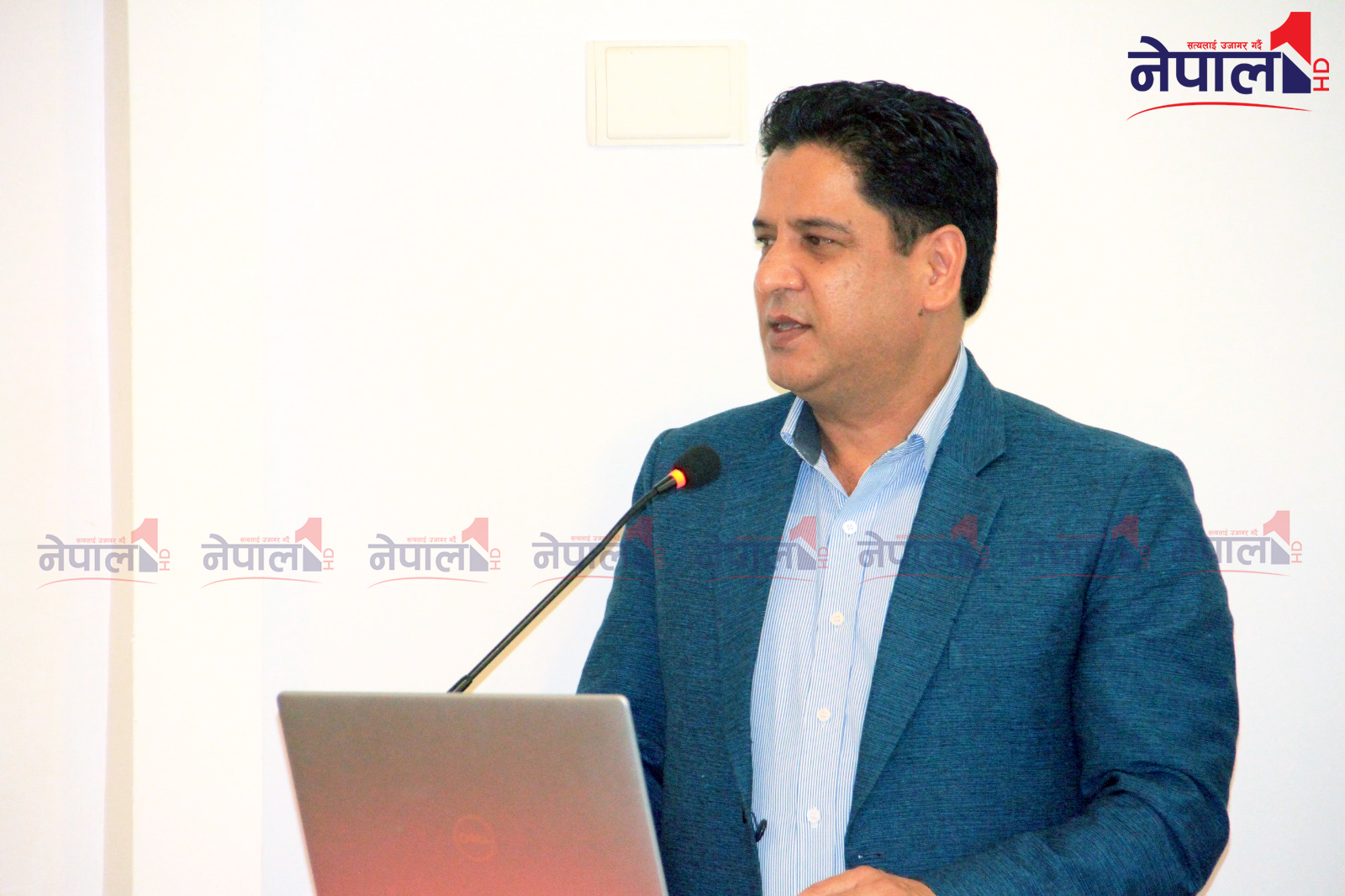 विदेशबाट फर्किएका नेपालीहरू समृद्धिको सारथी : उद्योग मन्त्री भण्डारी