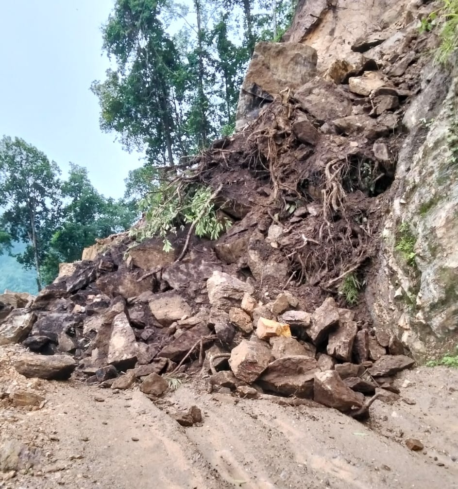 केचना-कञ्चनजङ्घा सडक अवरुद्ध, कालीगण्डकी करिडोर अवरुद्ध