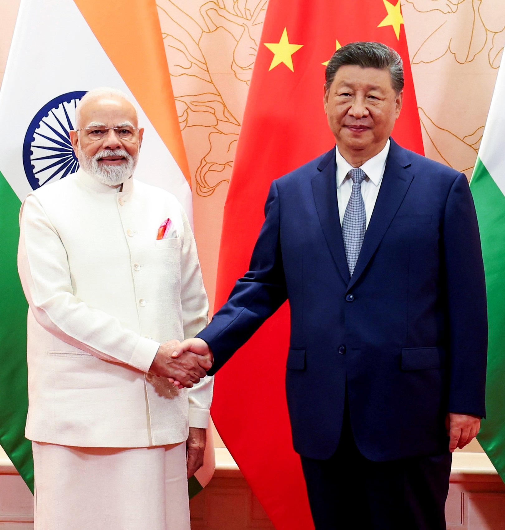 मोदीसँग सीले भने : ‘ड्र्यागन र हात्ती’ एकसाथ आउन जरुरी छ