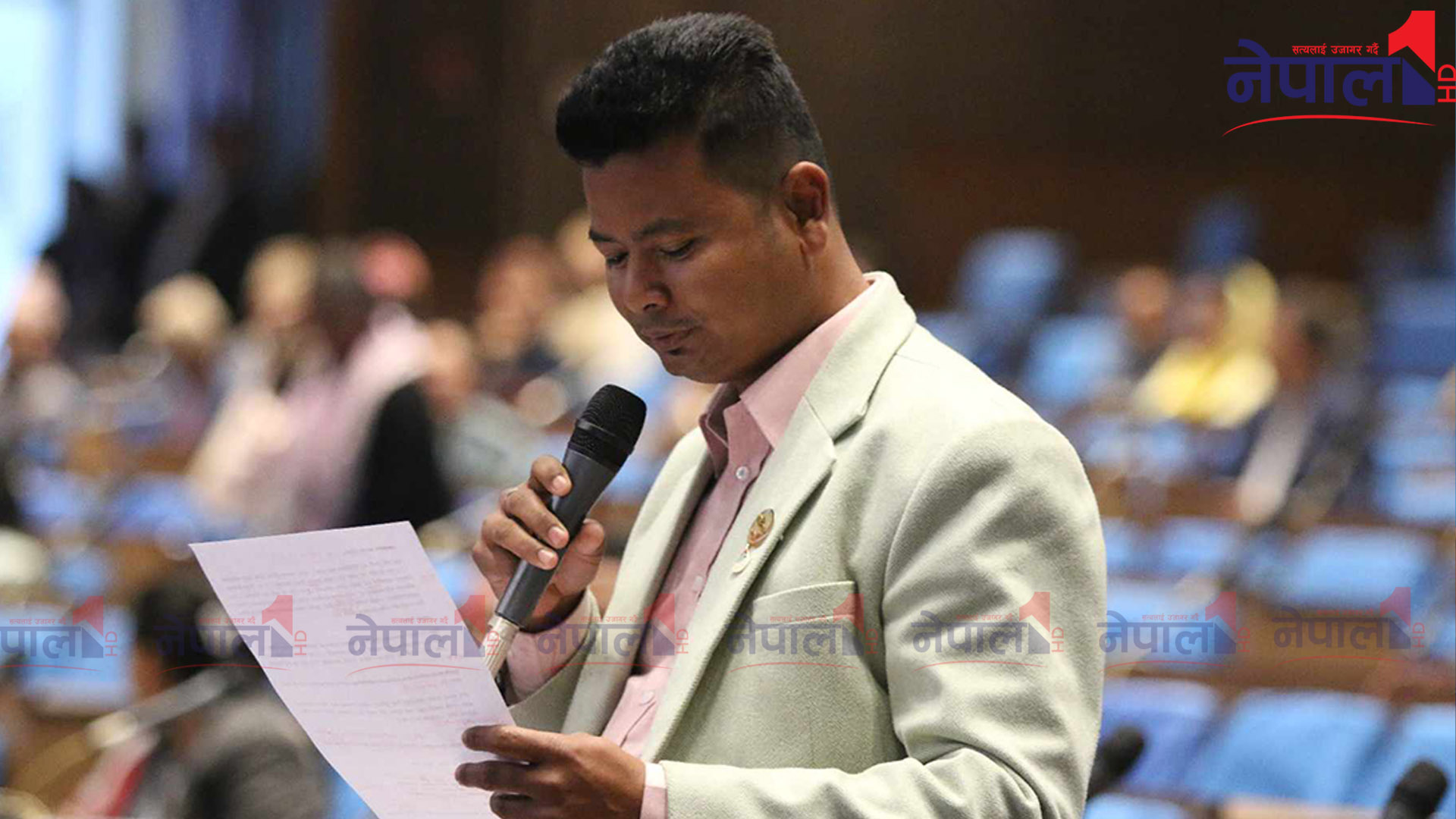 प्रतिनिधिसभाः कोशी प्रदेशमा थारु भाषालाई उपेक्षा गरेकामा सांसद चाैधरीको आपत्ति