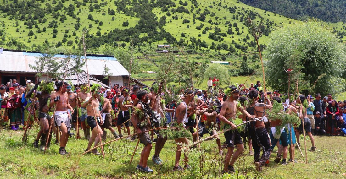 बागलुङमा अझै जीवित छ एक हजार वर्ष पुरानो ‘अनिष्ट हटाउने पूजा’