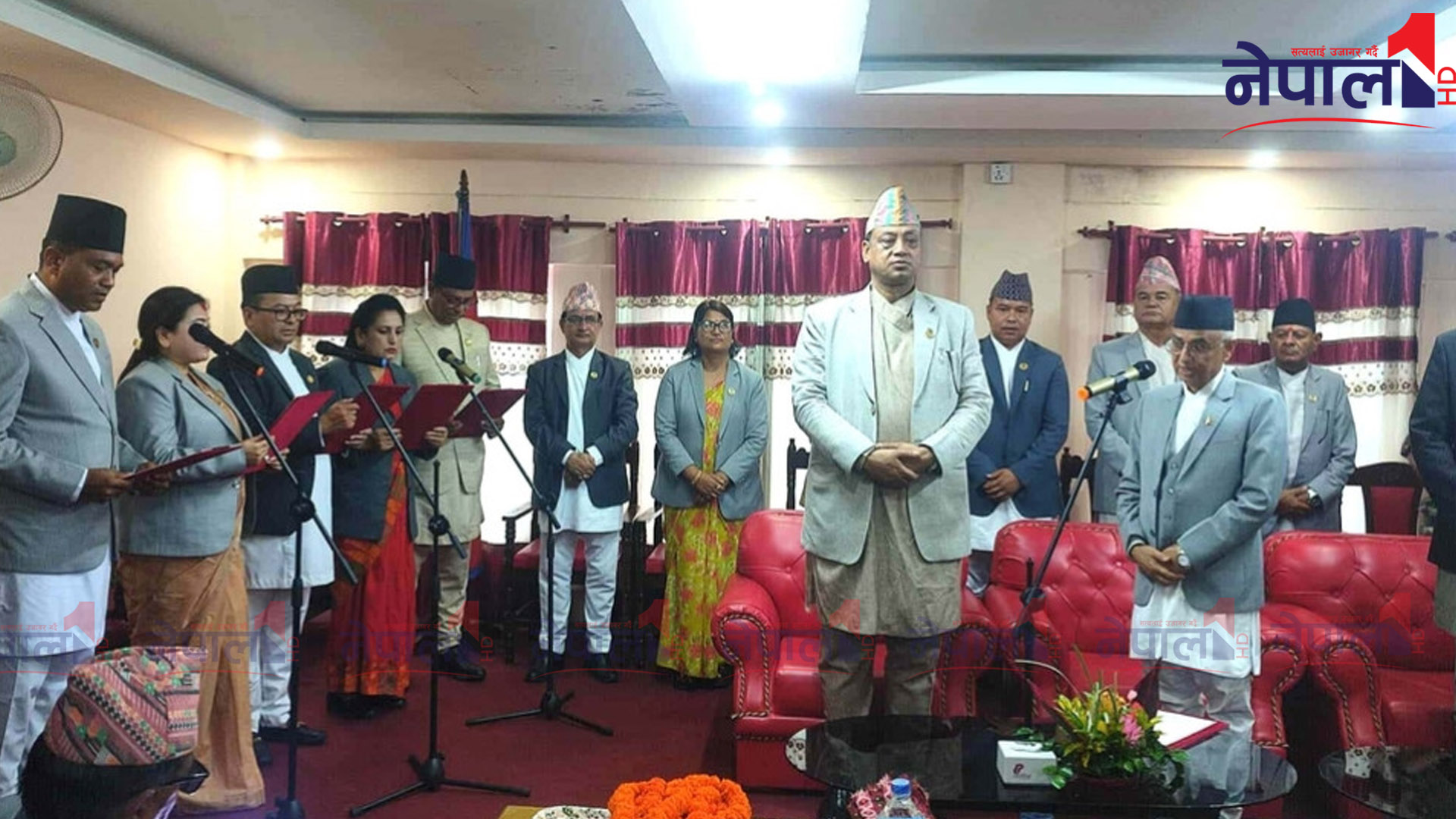 बागमतीका नवनियुक्त ५ मन्त्रीले लिए शपथ