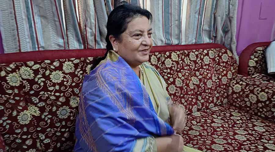 म एमालेको कार्यकर्ता नै हुँ, गुट चलाउन आउँदैन: पूर्वराष्ट्रपति भण्डारी
