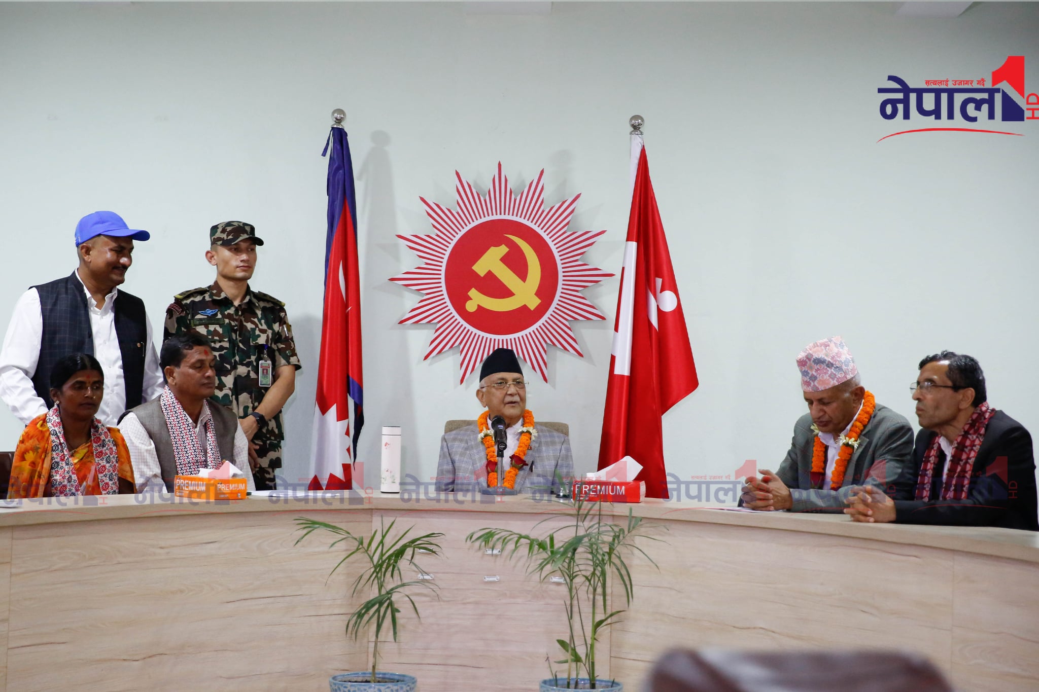 विद्याबारे ओली- कर्मचारीलाई झुक्याएर रसिद काट्दैमा सदस्यता नवीकरण हुँदैन्