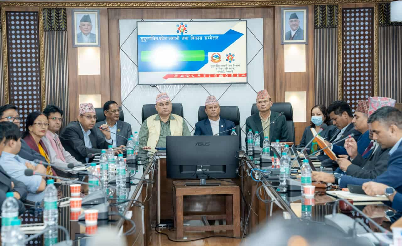 ‘ऊर्जा क्षेत्रमा लगानीको वातावरण सिर्जना गर्न सरकार प्रयासरत छ : मन्त्री खड्का
