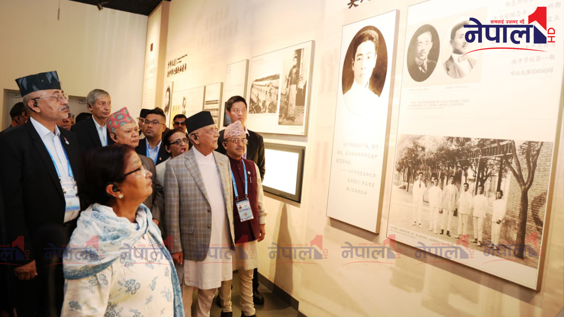 प्रधानमन्त्री ओलीद्वारा चाउ एनलाई र तेङ यिङ्चाओ स्मृति सङ्ग्रहालयको अवलोकन