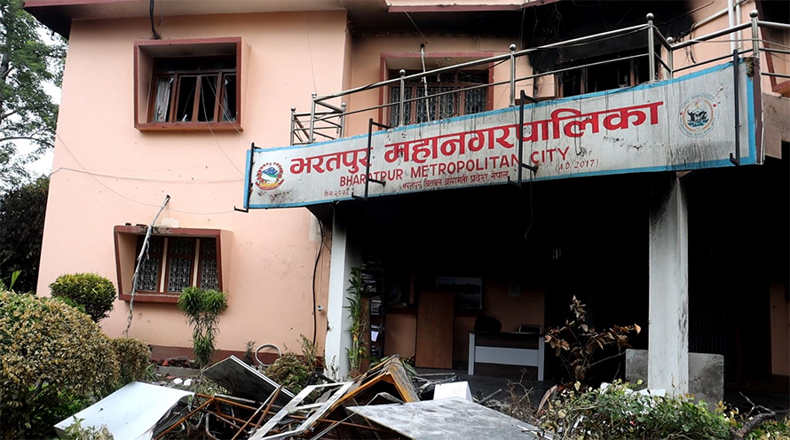जेनजी प्रदर्शनमा भरतपुर महानगरपालिकामा  दुई अर्बभन्दा बढीको क्षति