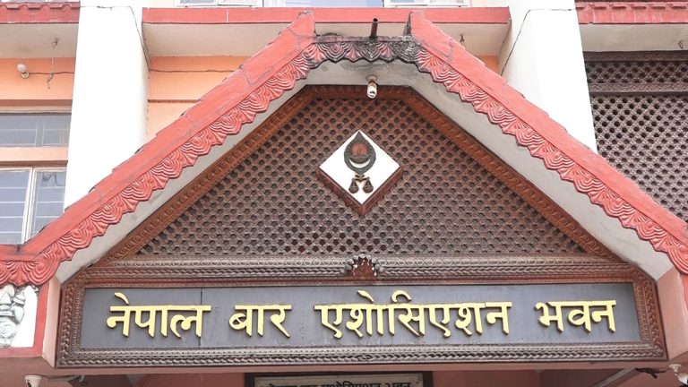 संविधानको रक्षाका लागि बारले दीप प्रज्वलन गर्ने