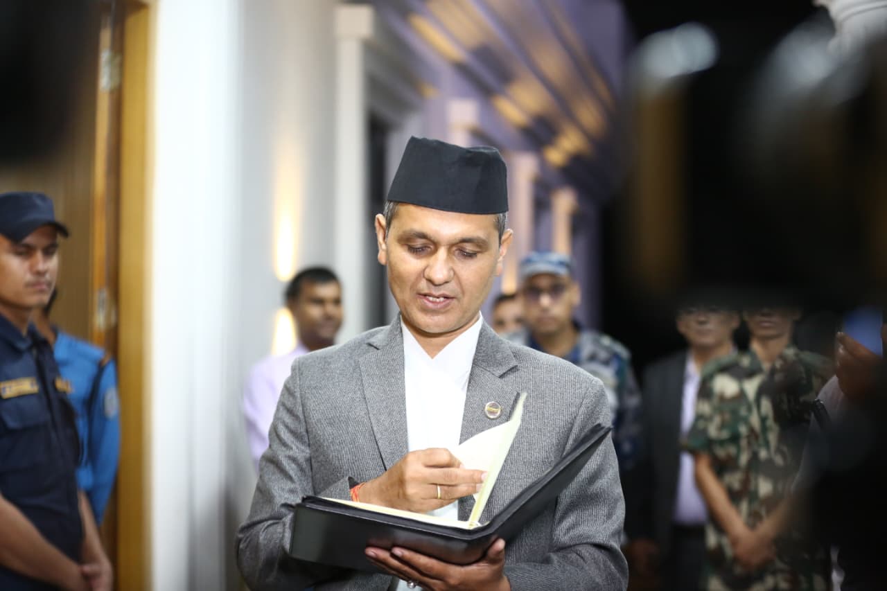 व्यवसायीलाई सरकारको राहत : पुननिर्माण गर्न आयात गर्ने सामानमा ५० प्रतिशत भन्सार छुट