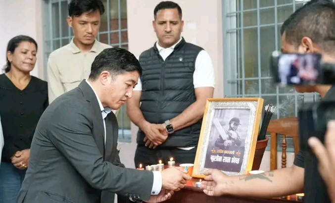 जेन-जी आन्दोलनमा ज्यान गुमाएका क्रिकेटर सुलभ श्रेष्ठप्रति श्रद्धान्जली अर्पण
