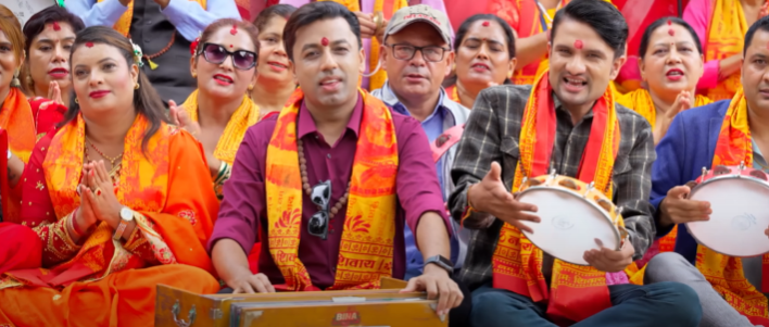 गायक खुमन अधिकारीको नयाँ भजन गित ‘दुर्गा माता जपन’