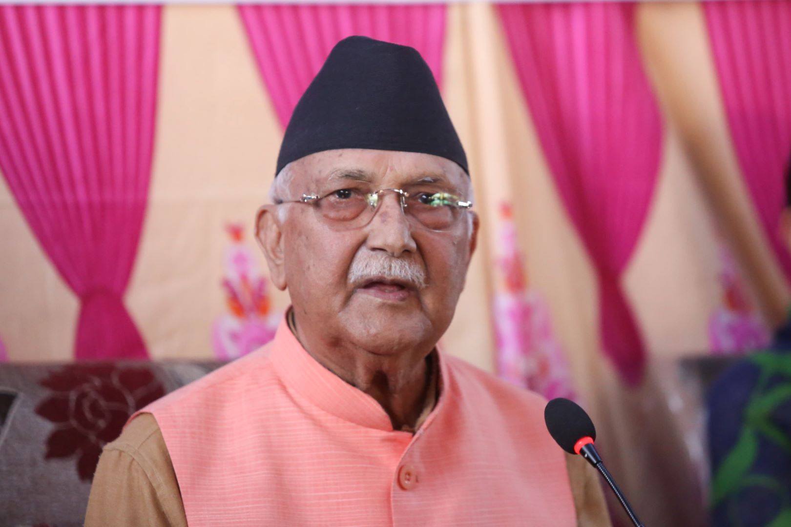 आइतबार एमाले सचिवालय बैठक