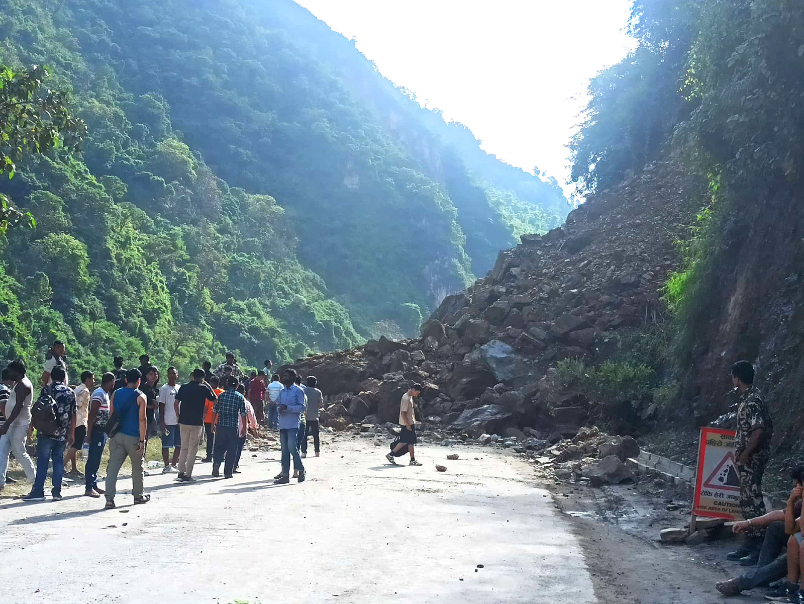 नागढुंगा–मुग्लिन सडक आज खुल्ने सम्भावना कति ?