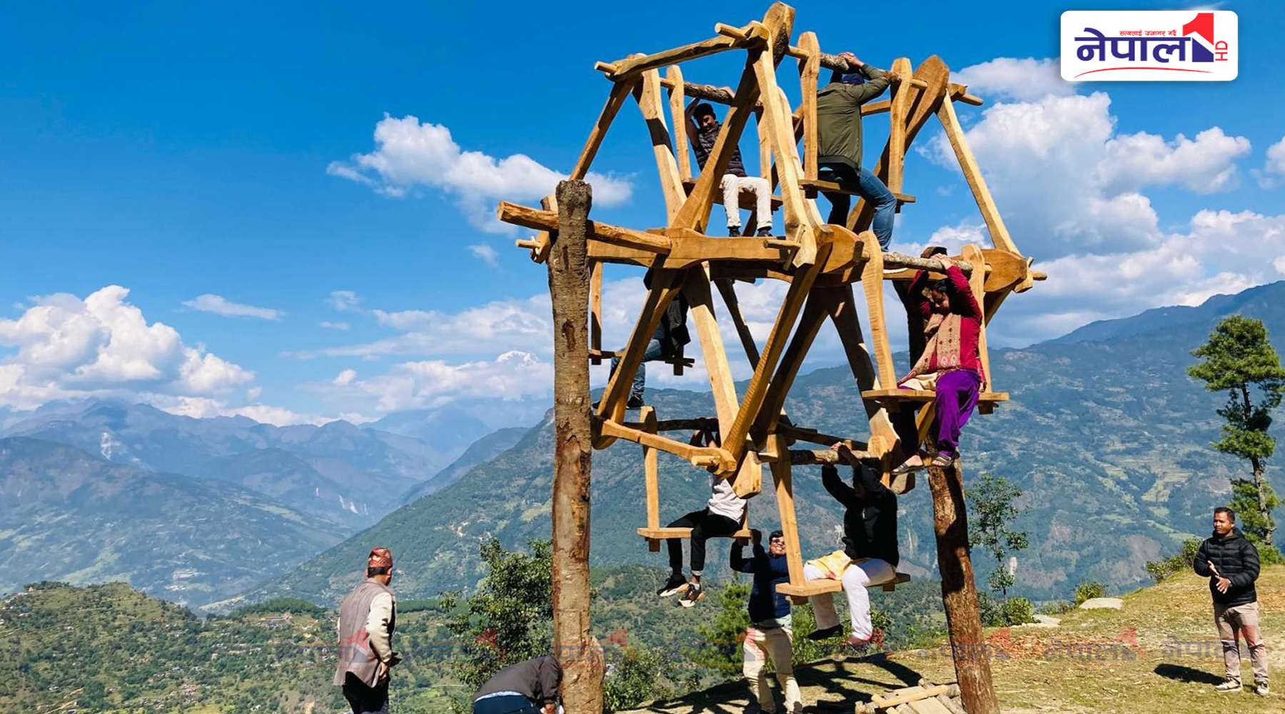 चर्खे पिङ संरक्षण गर्दै गाउँले