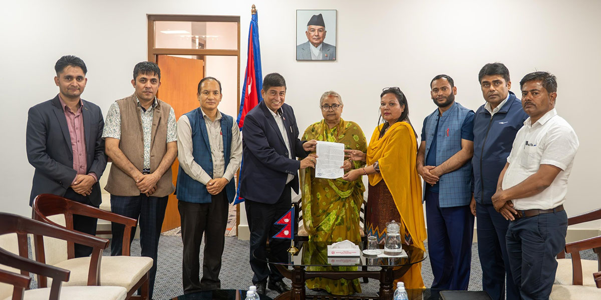 कर्मचारीलाई भयरहित ढंगले काम गर्ने वातावरण बनाउन प्रधानमन्त्रीको ध्यानाकर्षण