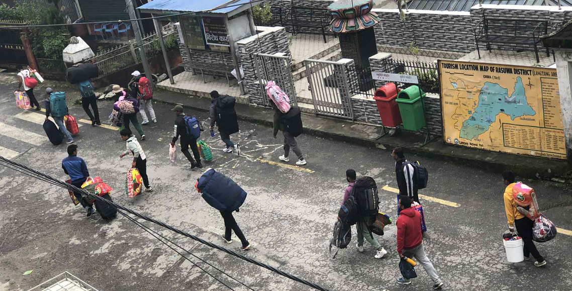 रसुवा कारागारबाट भागे ९८ कैदीबन्दी
