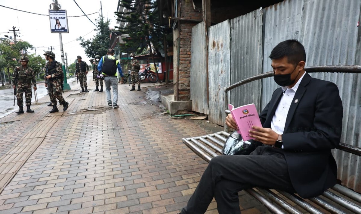 ‘संवैधानिक व्यवस्थाभित्र रहेर सरकार गठन गर्नुपर्छ’