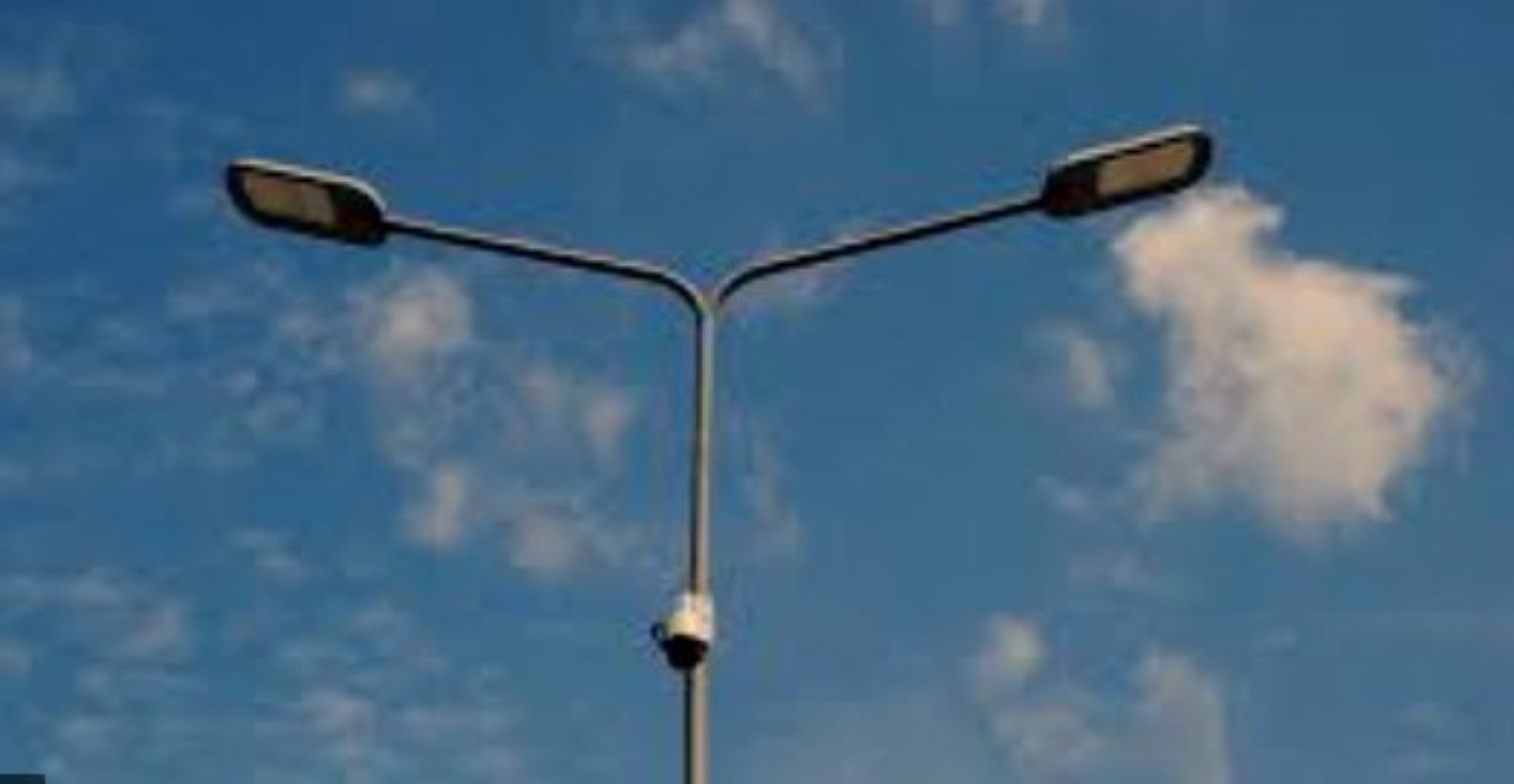 वन्यजन्तु नियन्त्रण गर्न स्वचालित बत्ती जडान