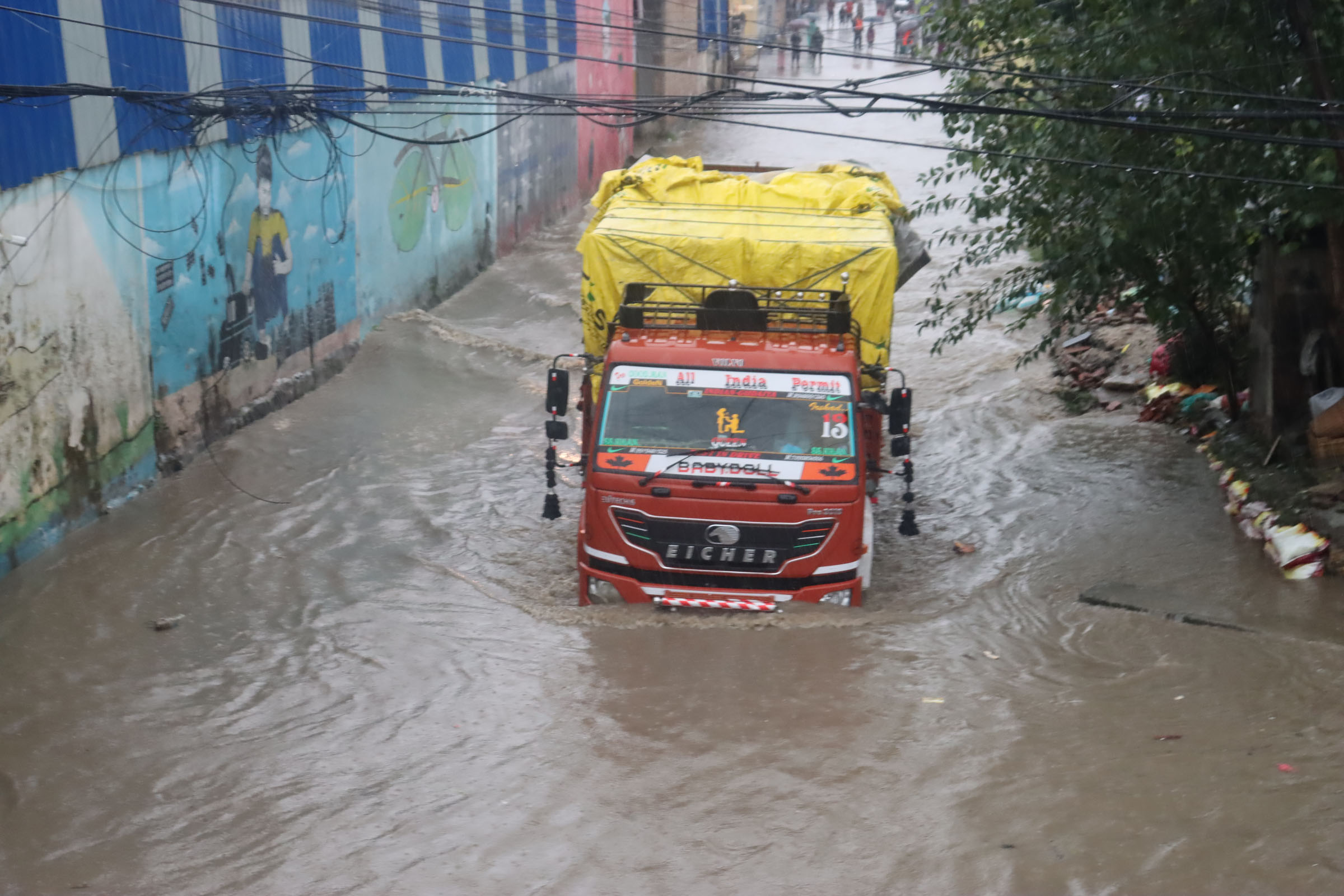 काठमाडौं उपत्यकाका नदी करिडोरमा साँझ ६ बजेदेखि सवारी आवागमनमा रोक