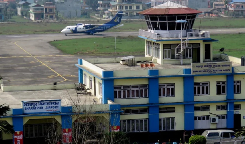हवाई यात्रुको चाप बढेपछि भरतपुर विमानस्थलबाटै काठमाडौँका लागि बस सेवा