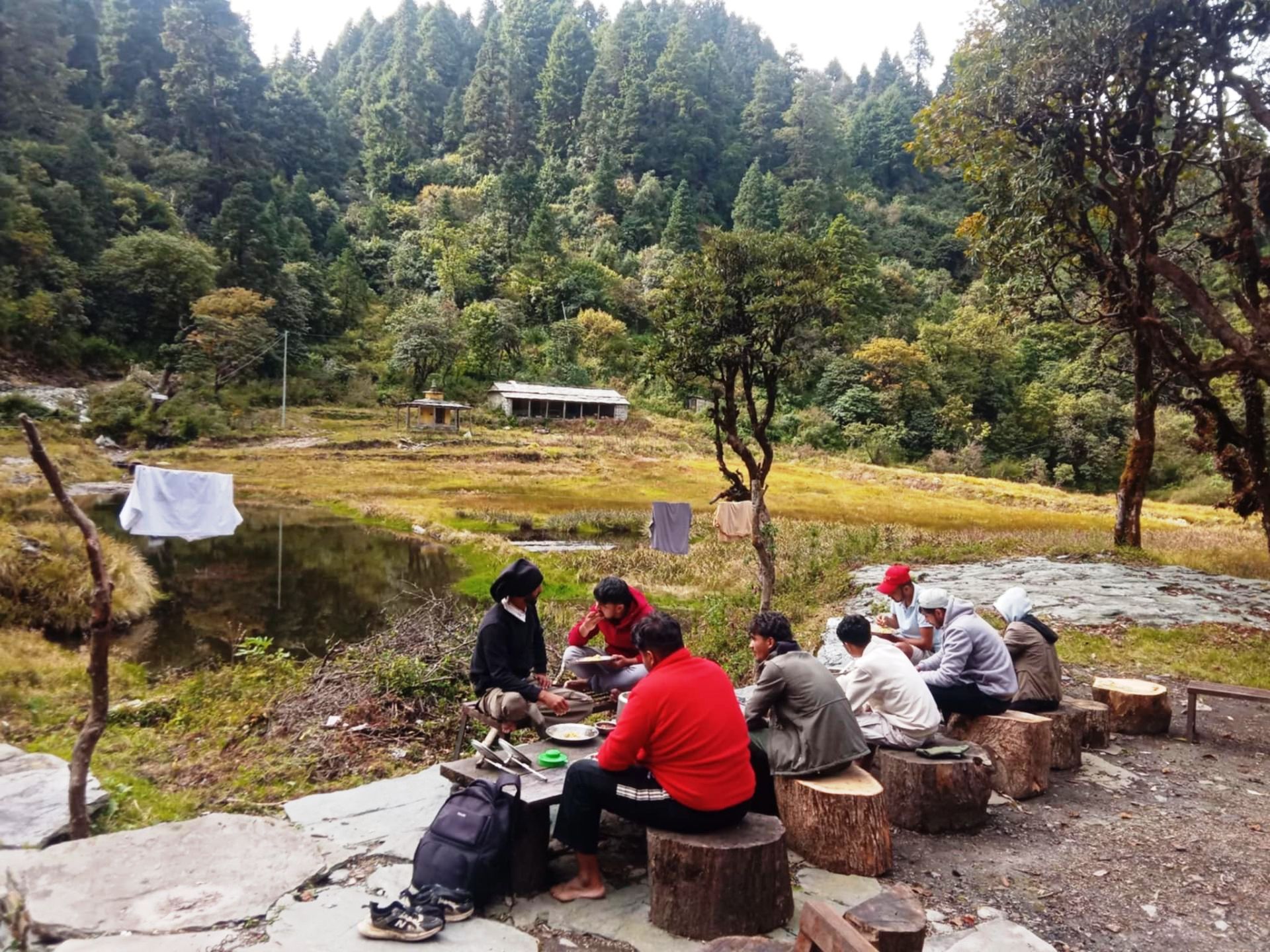 हम्पाल लेकमा बढ्यो पर्यटकको आगमन
