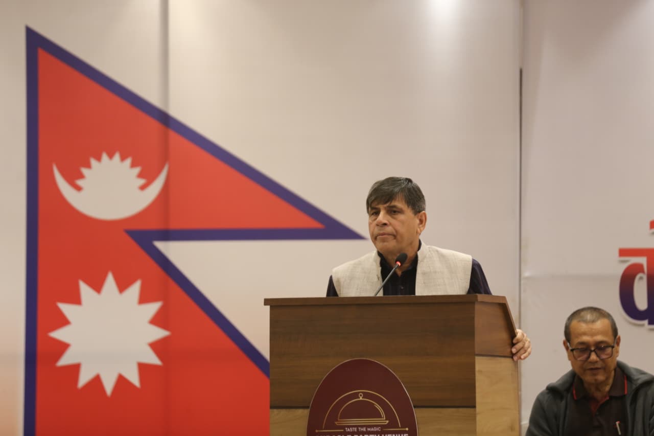 घनश्याम भूसालको प्रश्न : मुलुक राजनीतिक ‘ब्ल्याक होल’ तर्फ गइरहेको हो ?