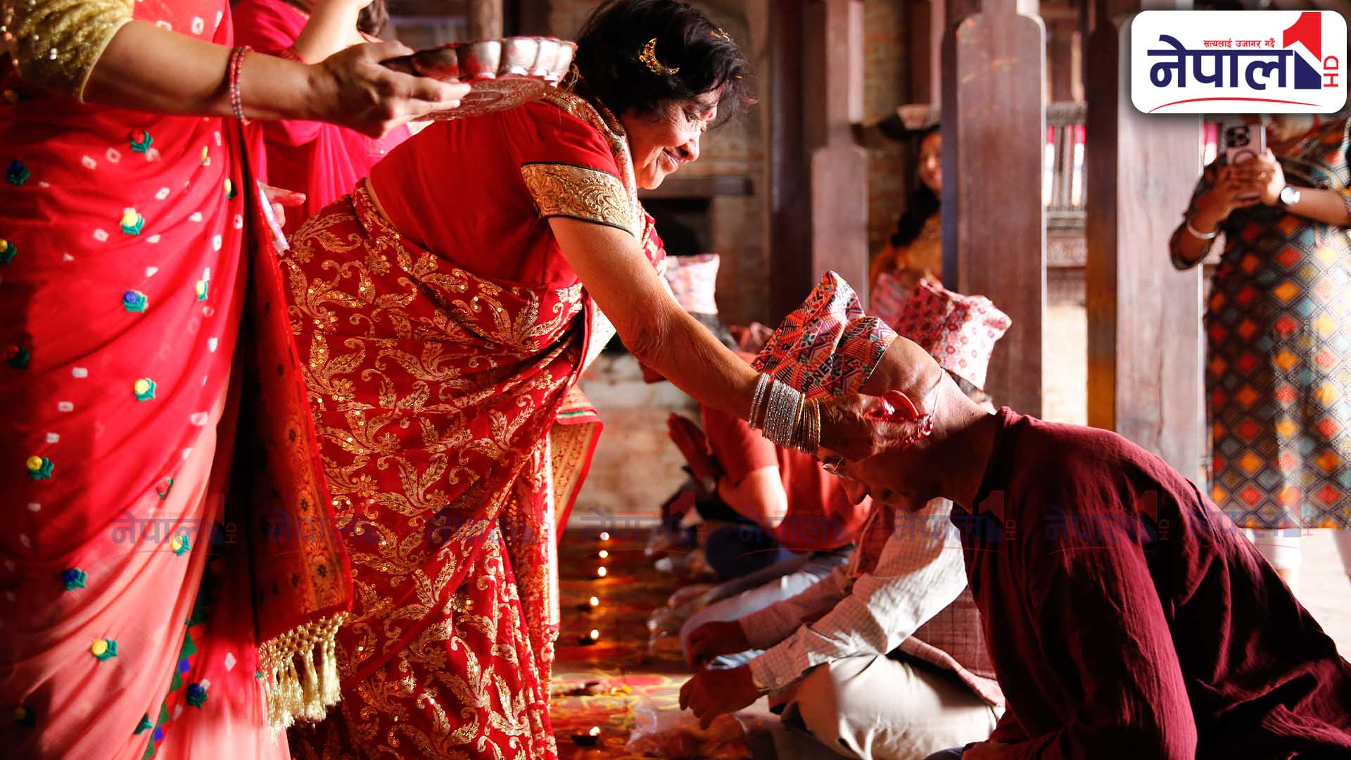 वसन्तपुरमा अञ्जली दिदीको सामूहिक भाइटीका (तस्बिरहरू)