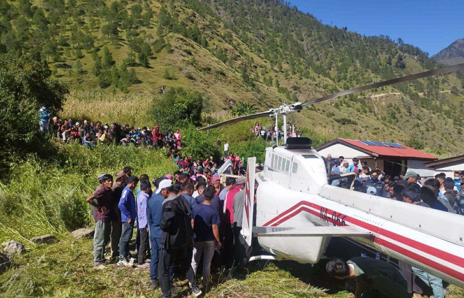 हुम्लामा जीप दुर्घटना, बाबु–छोरीसहित तीन जनाको मृत्यु