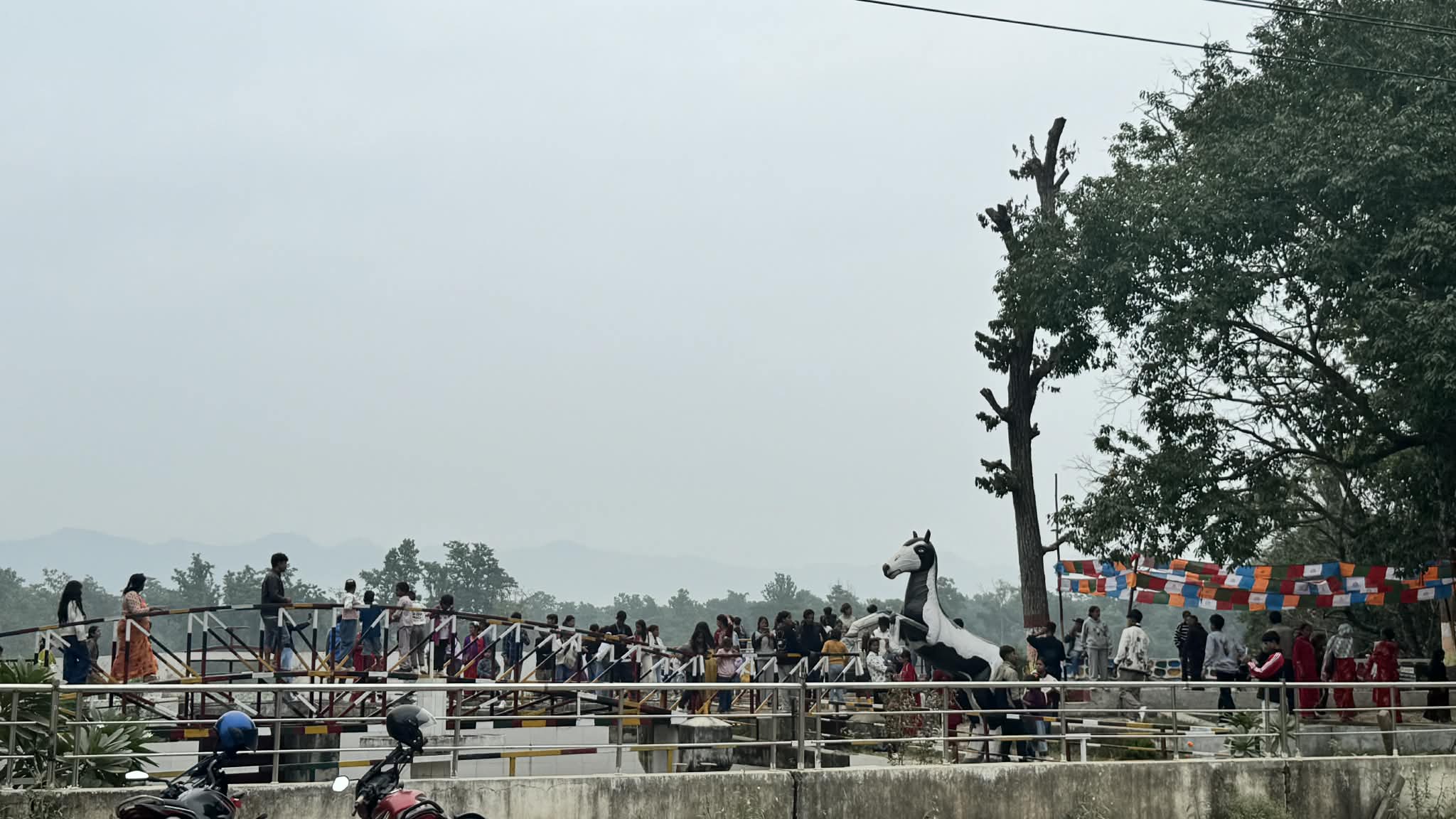कैलालीका पर्यटकीयस्थलहरूमा पर्यटकले भरिभराउ