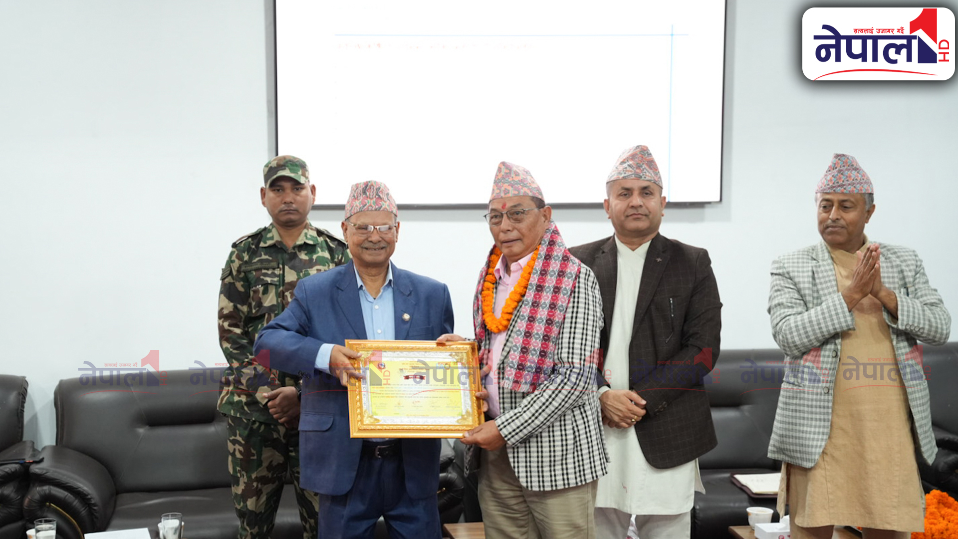४५ औं विश्व खाद्य दिवस विभिन्न कार्यक्रम आयोजना गरी मनाइयो (तस्बिरहरु)