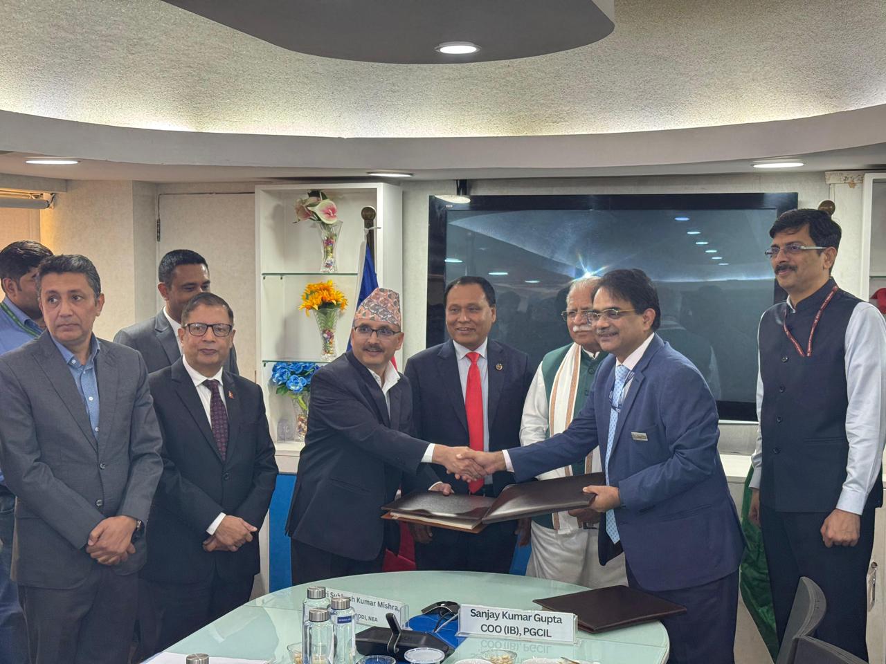 ४०० केभीका दुई अन्तरदेशीय प्रसारण लाइन बनाउन नेपाल र भारतबीच सम्झौता