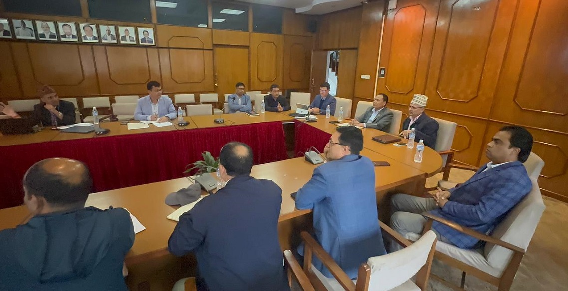 विपद उद्धारका लागि तयारी अवस्थामा रहन मन्त्री घिसिङको आग्रह