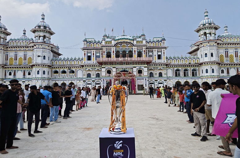 जानकी मन्दिरमा ट्रफीको पूजा गरेपछि सकियो एनपीएल टुर