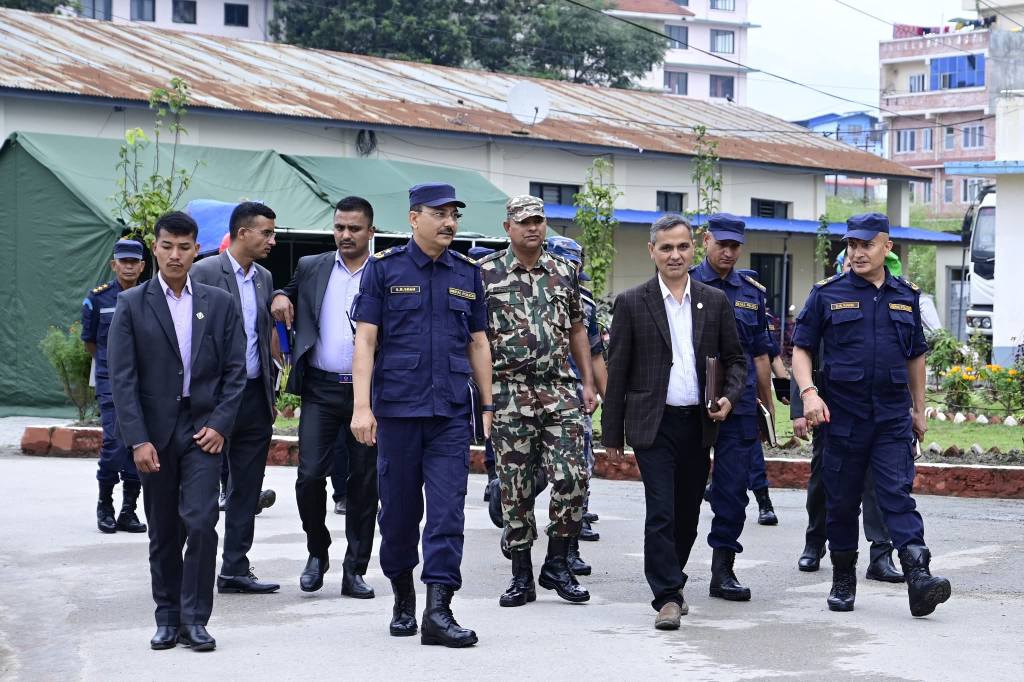 विपद जोखिम न्यूनीकरणका लागि तयारी अवस्थामा रहन गृहमन्त्रीको निर्देशन