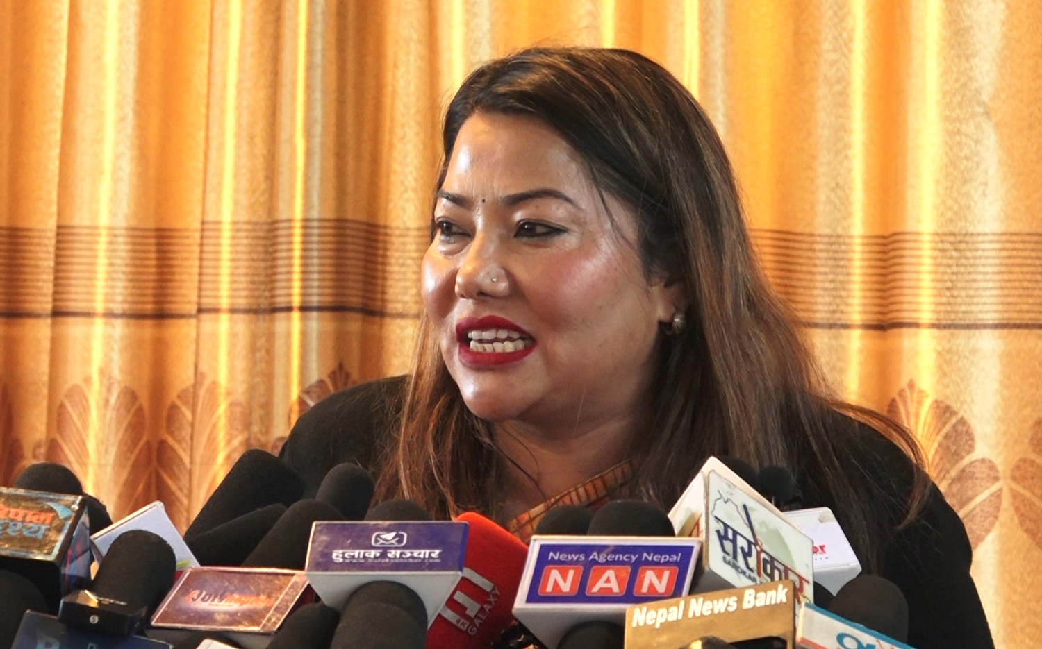 नेतृ झाँक्रीद्वारा पुस्तान्तरणसहित वाम एकताको प्रस्ताव