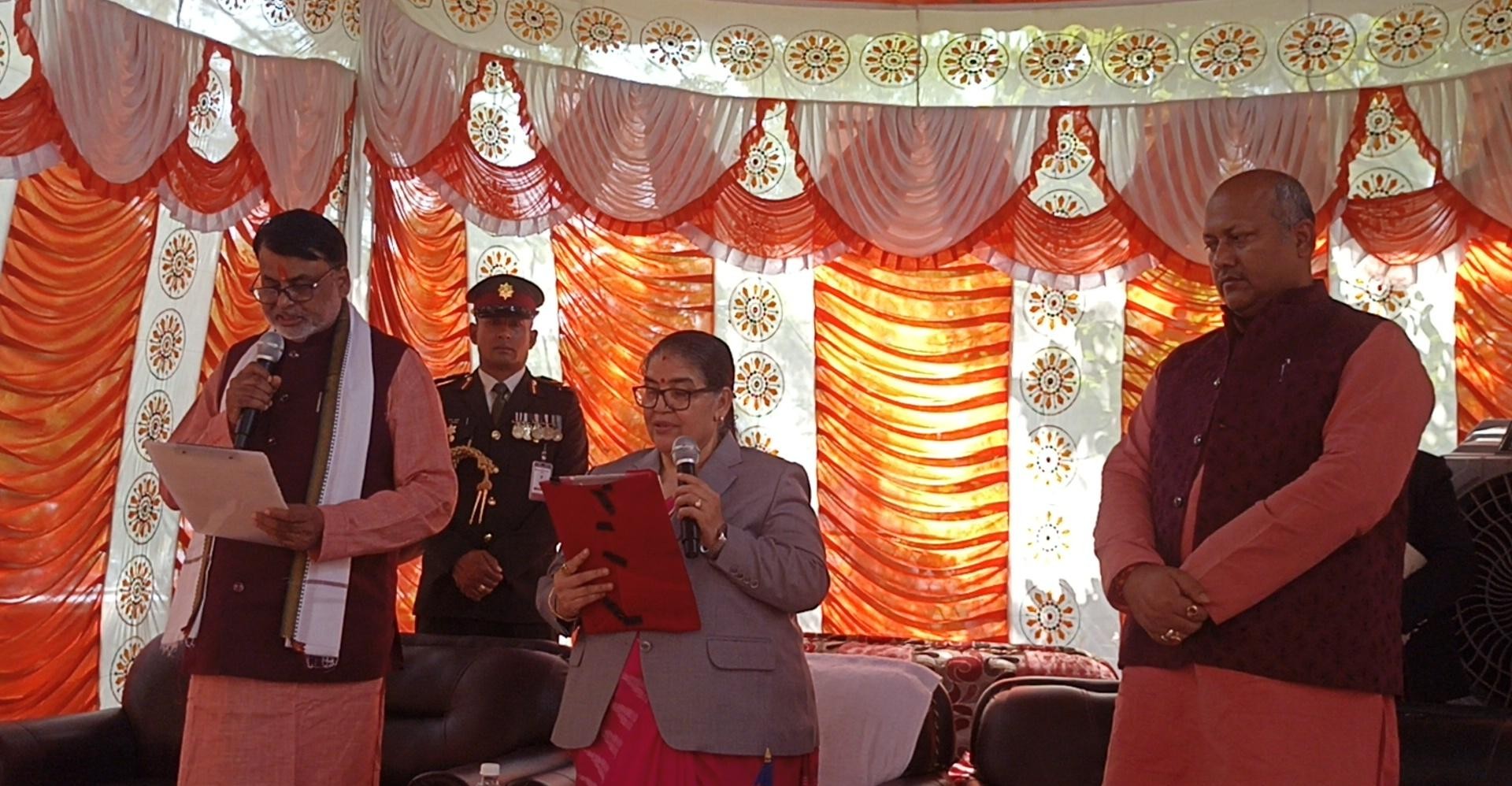 मधेसका नव नियुक्त मुख्यमन्त्री सोनलले लिए शपथ