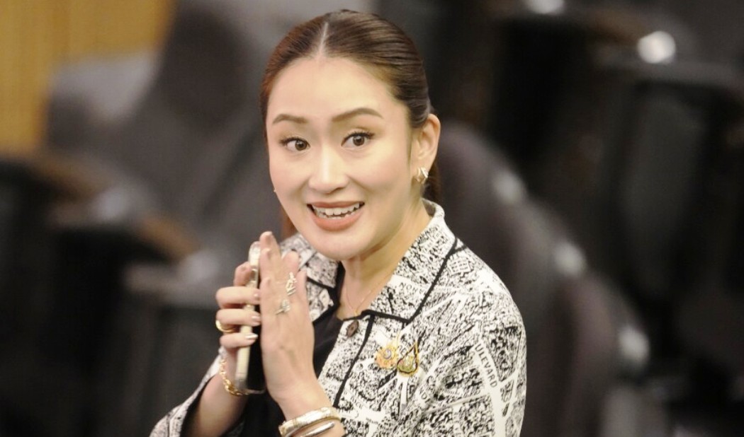 छोरी पेटोङटार्नको राजीनामापछि थाक्सिनको फेउ थाई पार्टीमा नयाँ नेतृत्व चयन