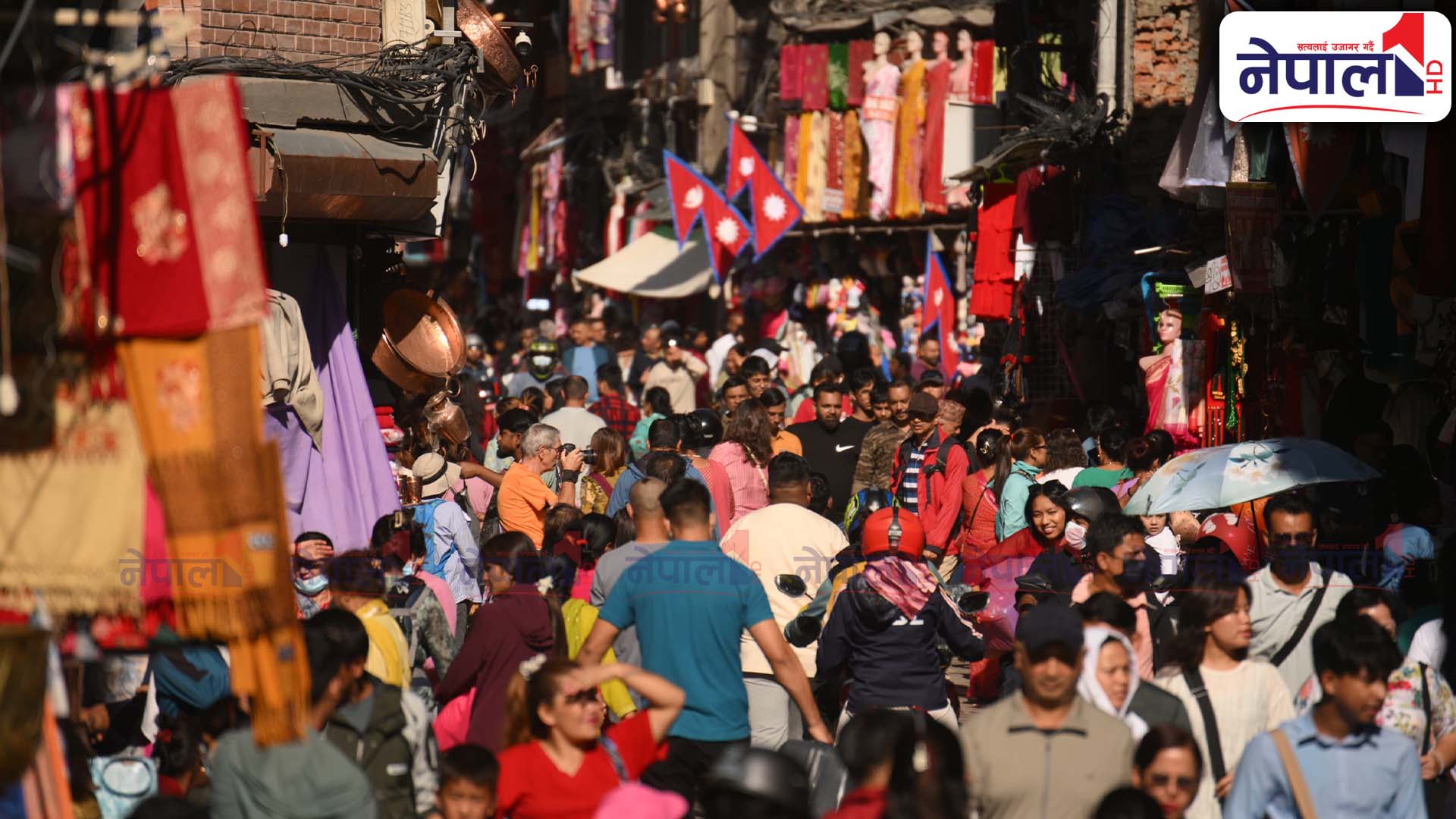 तस्बिरमा हेर्नूहोस्, असन-इन्द्रचोकमा तिहार बजारको चहलपहल