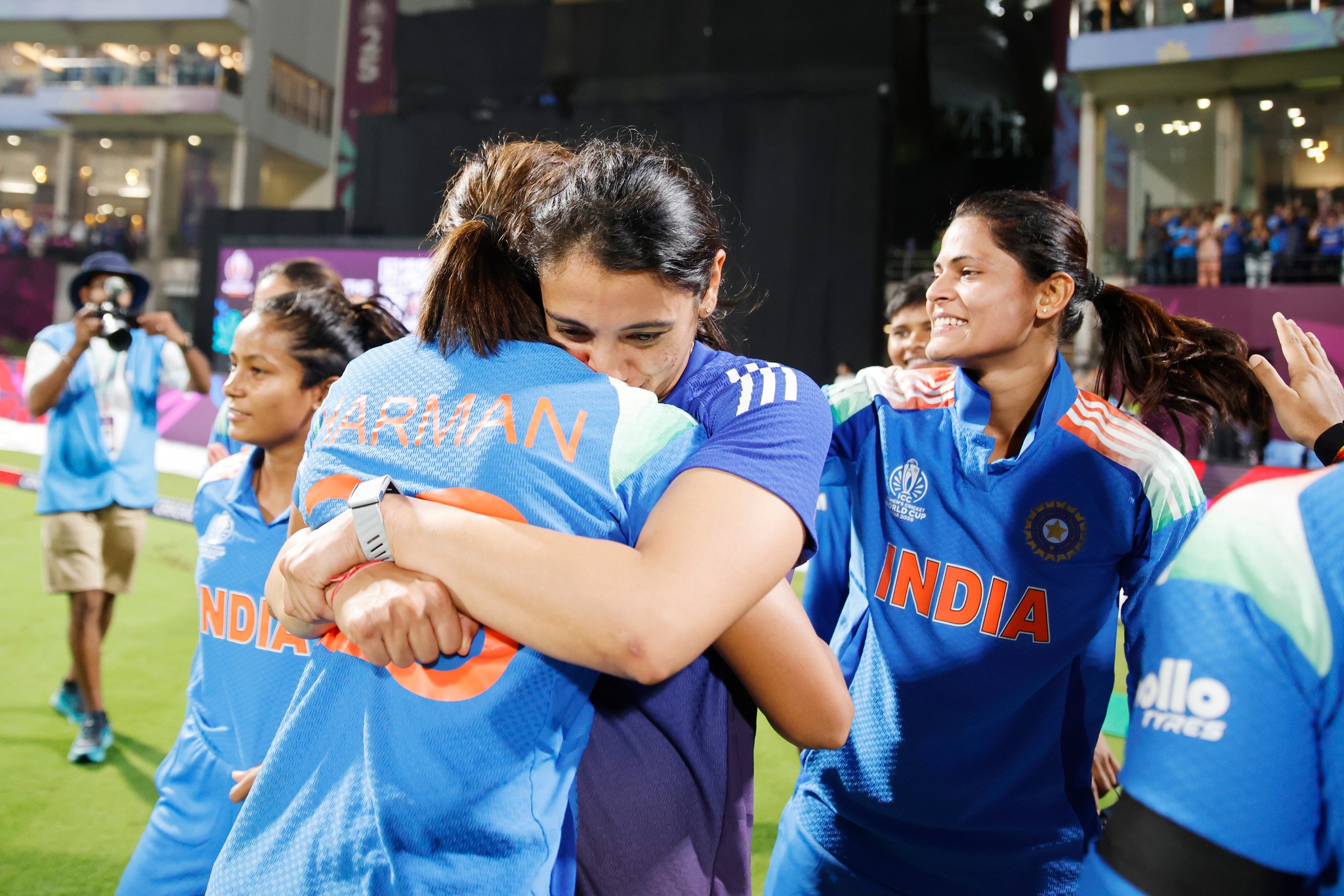 भारत महिला विश्वकपको फाइनलमा, दक्षिण अफ्रिकासँग उपाधि भिडन्त