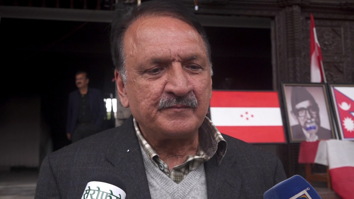 कांग्रेस पदाधिकारी बैठक निष्कर्षविहीन