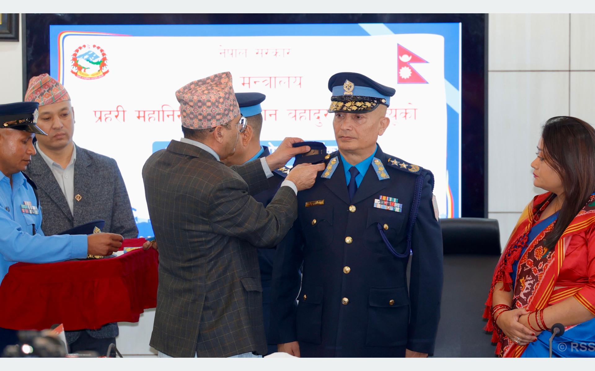 प्रहरीको मनोबल बढाउँदै जनअपेक्षा पूरा गर्ने नवनियुक्त प्रहरी महानिरीक्षक कार्कीको प्रतिबद्धता