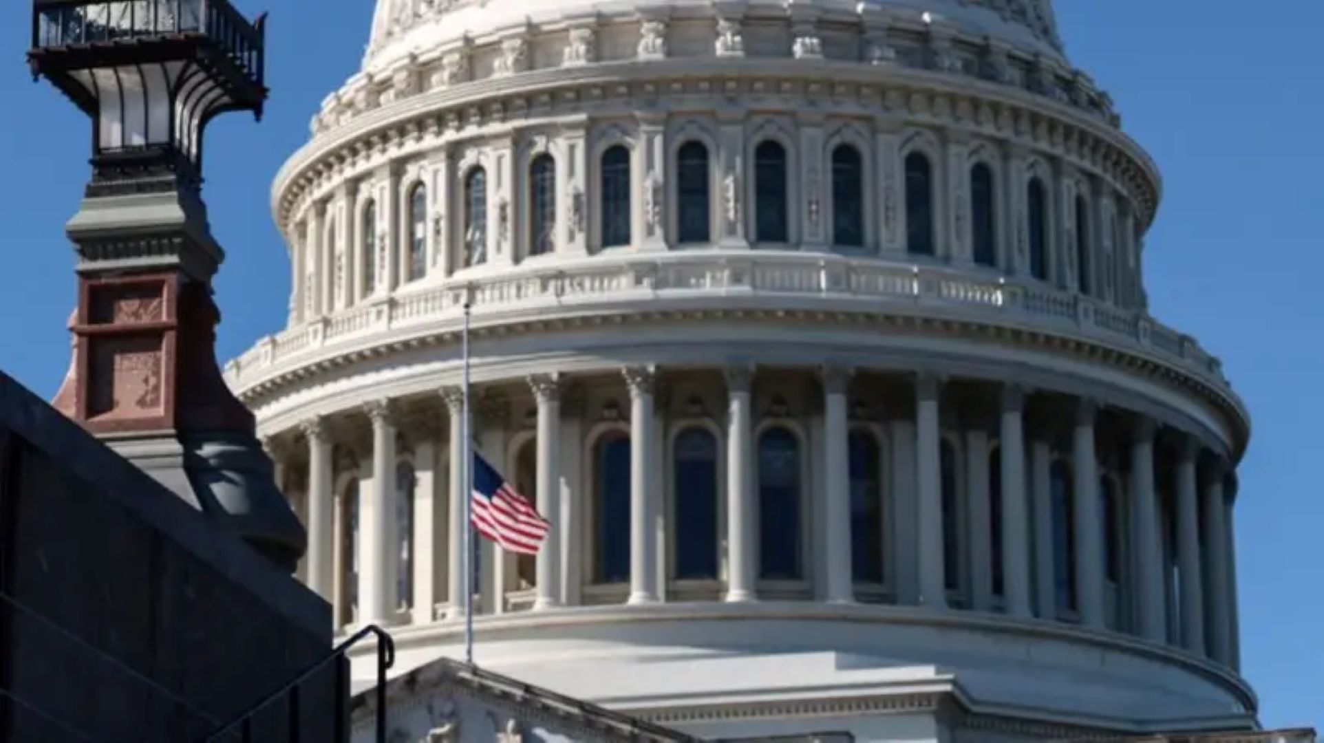 अमेरिकी सरकारको लामो शटडाउन अन्त्यतर्फ, स्टपग्याप विधेयक प्रतिनिधि सभातर्फ अघि बढ्यो