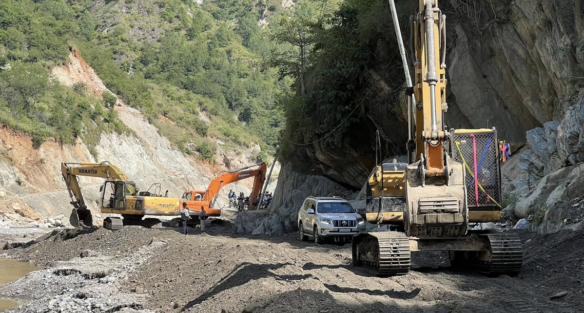 बीपी राजमार्ग स्थायी रुपमा थालियो पुनर्निर्माण