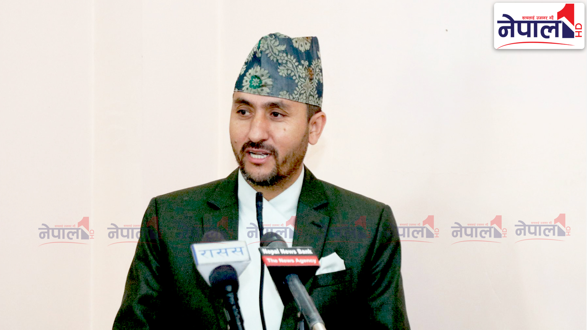 पीडितलाई अन्याय हुन नदिने  मन्त्री खरेलको प्रतिबद्धता