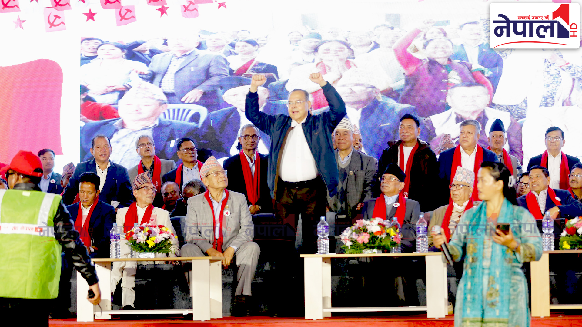 प्रचण्ड–नेपालको एकतामा घोषणामा झलनाथ खनाल पनि पुगे