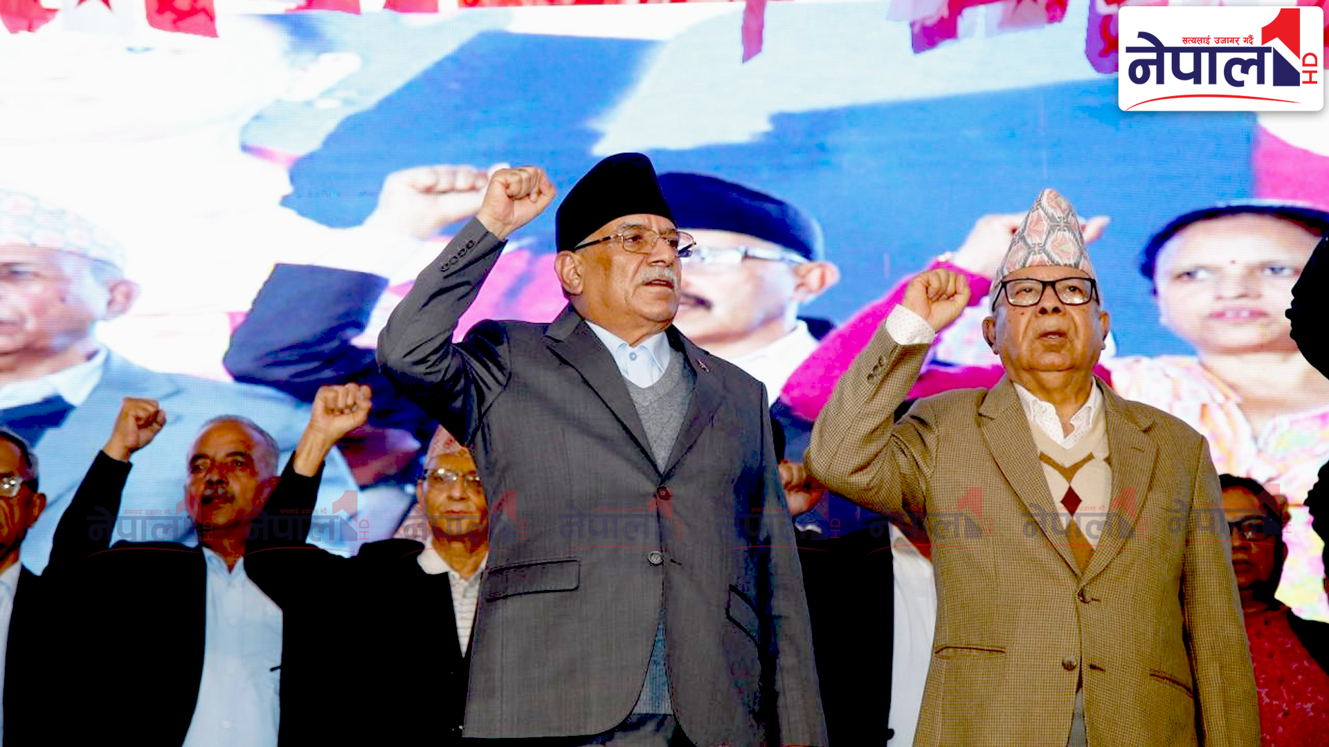 हिजो ओलीसँग भेटेका खनाल पनि पुगे प्रचण्ड–नेपालको एकतामा घोषणामा