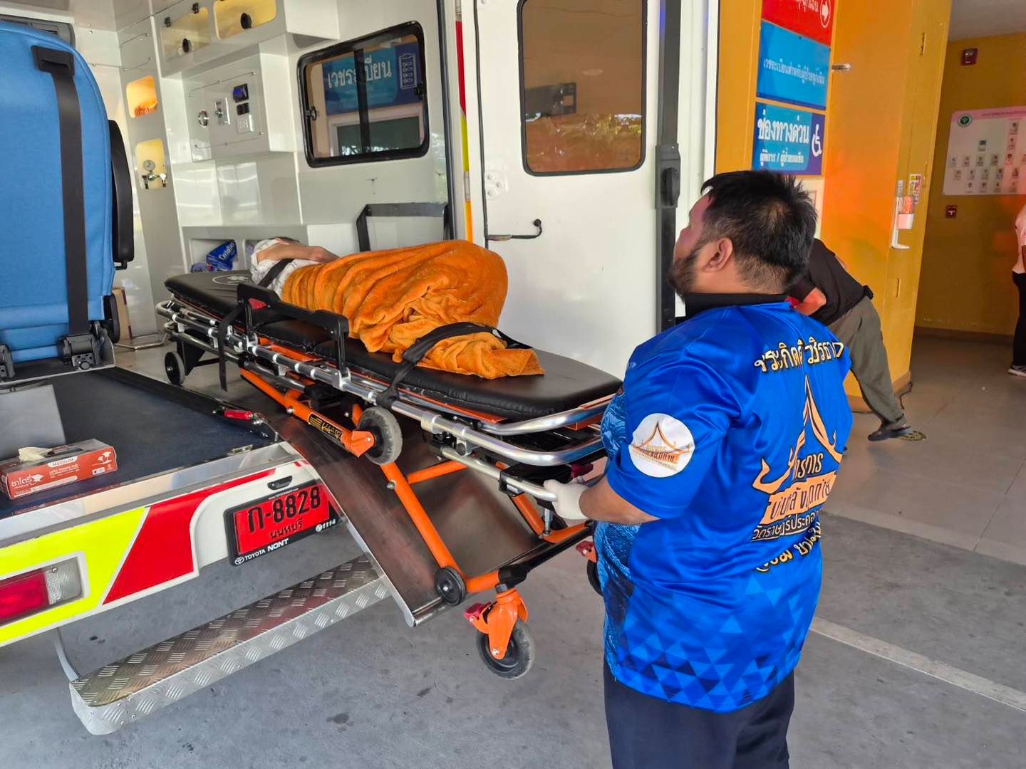 कफिनमै जीवित भेटिइन् थाई महिला