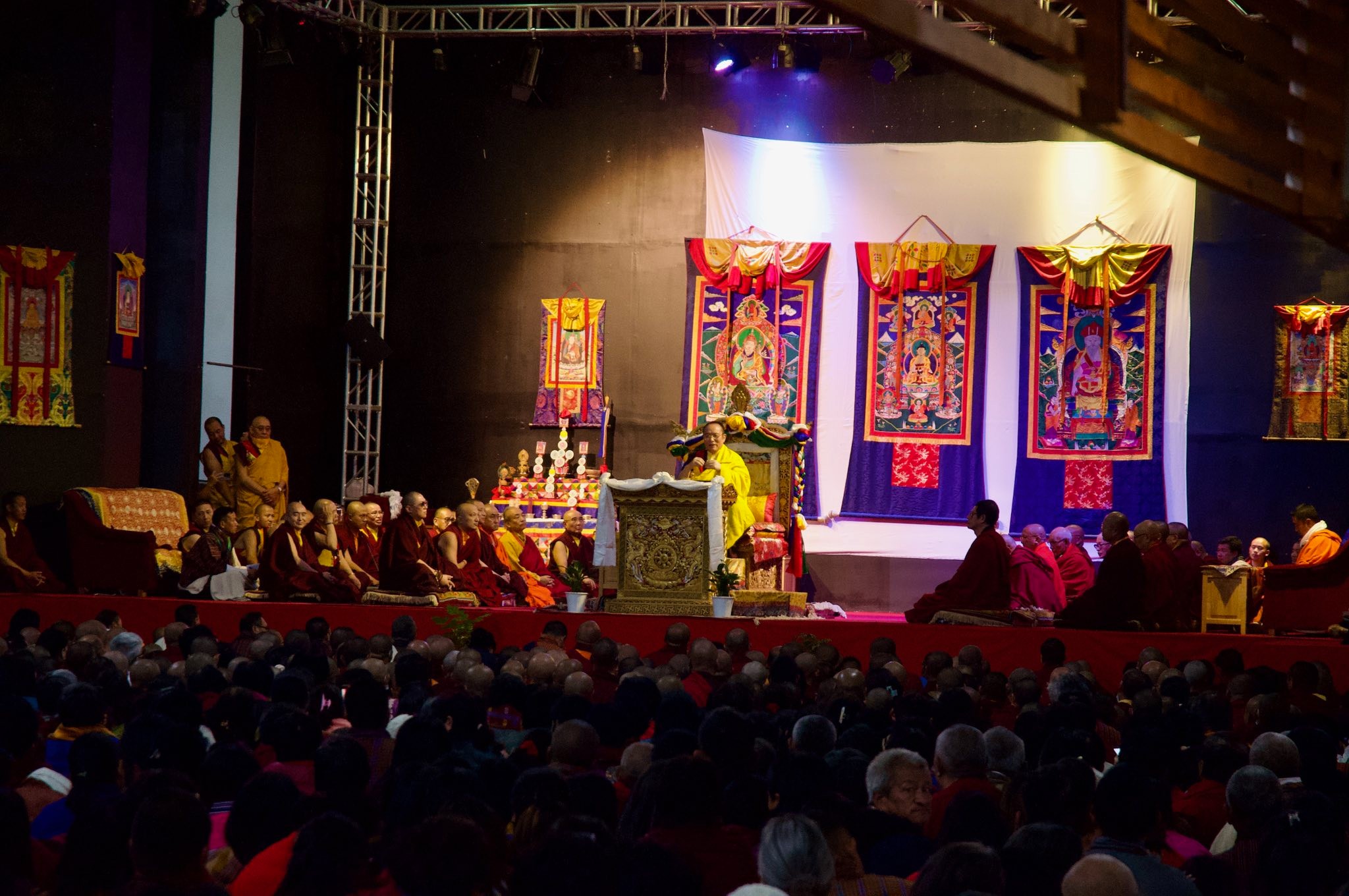 भगवान बुद्धका पवित्र अवशेष भुटानको यात्रामा