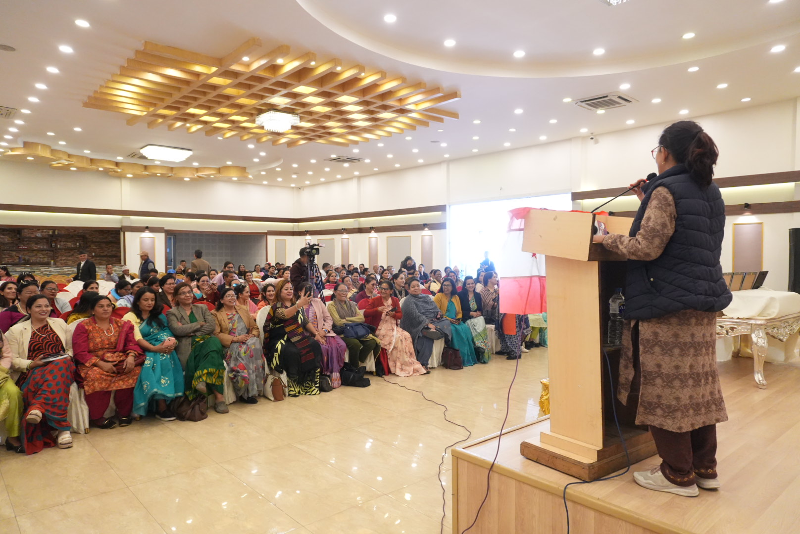 कांग्रेसमा नेतृत्व परिवर्तनको माग : महिला भेलाबाट विशेष महाधिवेशनका लागि दबाब